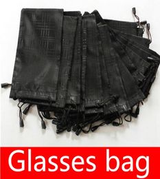 Promotion Glasses bags Soft Waterproof Plaid Cloth Sunglasses Bag Glasses Pouch Black Colour 17593cm MOQ20pcs3780774