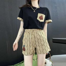 Summer Women Luxury Brand Fashion Casual Shorts Set Black White O-Neck Short Sleeve Embroidered Elastic Waite Shorts