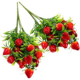 Decorative Flowers 2 Pcs Home Decor Simulated Strawberry DIY Fruit Branch Adorn Festival Fake Ornament Bride