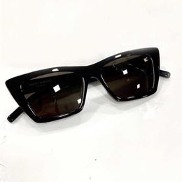 Sunglasses Shiny Black Grey Cat Eye 276 Sun Glasses Ladies Fashion Shades Top Quality with Box designer Sunglassess301i