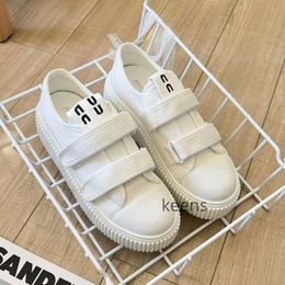 Designer Miui Canvas Shoes miui Slippers Canvas Shoes Women Platform Cookie Shoes Small White Shoes Fashion Board Shoes Half Slippers