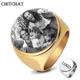 Customised Rings Engrave Name Po Ring Stainless Steel Round Mens Signet Rings For Family Wedding Personalised Gifts 240102