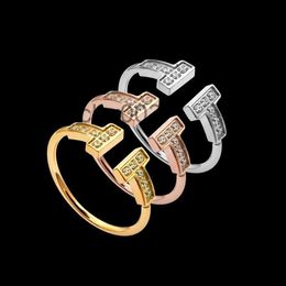 Luxury Gift Love Ring for Women Designer Engagement Rings Letter t Brand Wedding Diamond Jewellery Woman with Box DJDC