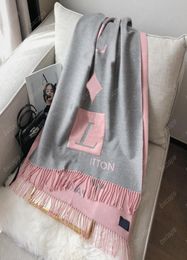 Soft Scarf L Letter Designer Scarfs Men Women Luxury Mens Cashmere Scarvs Designers Head Scarf Tassels Pocket Towel Top Quality D22517582