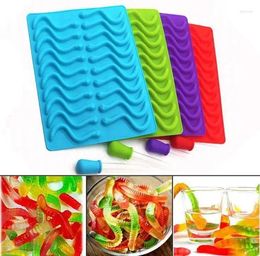 Baking Tools Home Creative Animal Silicone Mould Worm Strip Chocolates Candy Cartoon Mold Dining Kitchen Accessories Supplies Molds