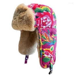 Berets Warm Cap For Winter Plush Liner Cold Weather Hat Windproof Floral Pattern Ear Flap Northeast Country Headwear Y1UA