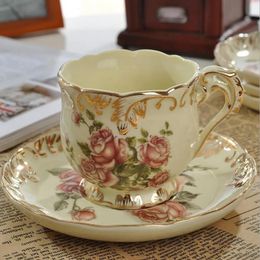 Pastoral Rose Bone China Tea Cup Saucer Spoon Set Europe Porcelain Coffee 200ml Mug Tray Cafe Tumbler Party Drinkware 240102