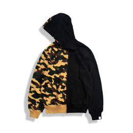 Shark Designer Jackets Womens Mens Hoodie Sweatshirt Japanese Trendy Flocking Embroidery Yellow Camouflage Patchwork Hooded Jacket Streetwear S Hoodies