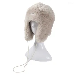 Berets Women Winter Thicken Plush Earflap With Chin Strap Solid Colour Letters Thermal Outdoor Windproof Trapper