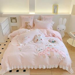 Bedding Sets Pink Cute Cartoon Style Washed Cotton 4 Pcs Set Affixed Cloth Embroidered Duvet Cover Wholesale
