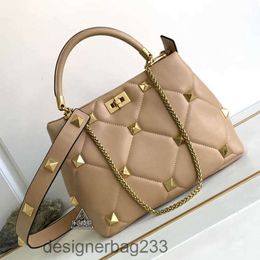 Diamond Light bag Grid Handbag valantinos Bags Women Handbag Designer Style Luxury Rivet Chain FemaleGP5N