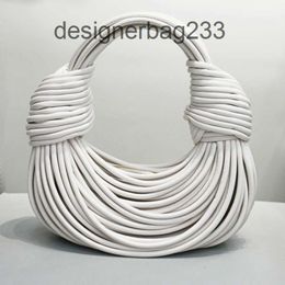 Double Designer Women's boteega 2024 Hand Knot Woven Pure Handbag Bag Rope Venata Knotted Bags Calf Leather IN4H KNUI