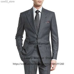 Men's Suits Blazers Handsome Grey Mens Suits Peak Lapel Business Blazer Banquet Tuxedo Party Prom Slim Fit 2 Piece Set Terno Masculino Jacket Pants Q230103