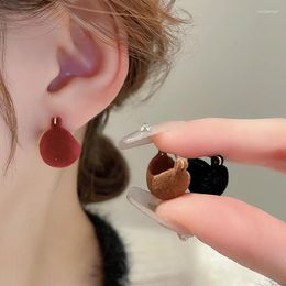 Hoop Earrings Flocking U-shaped Geometric Ear Buckle For Women Fashion Vintage Temperament Simple Jewellery