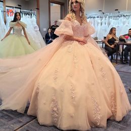 Elegant Champagne Quinceanera 2024 Applique Lace Beading Tull With Cape Floral Ball Gown Sweet 16 Party Princess Dress