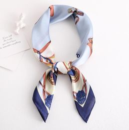 2020 Retro Silk Square Scarf for Female Chain Print Luxury Foulard Women Neckerchief Office Tie Hair Band3308877