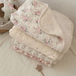 Winter Ins s born Korea Velvet Blanket Floral Muslin Cotton Blanket born Blanket Set Mother Kid 240102