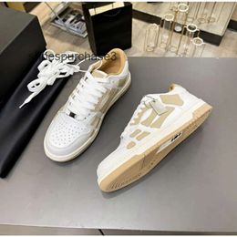 New Designer Shoes Skel Flat Fashion Mens women Casual mens Bottom amirrs Genuine Sneakers Shoe Chunky Top Leather Low High Edition Couple White Bone Ball Sports LNZY