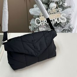 Designer Fashion Crossbody Bag 2024 New Thick Chain Diamond Grid Underarm Bag Large Capacity Handheld Shoulder Bag