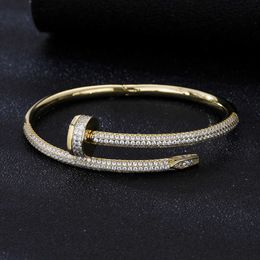 Designer Screw Bangle Bracelet Nails Love Fashion Luxury Jewelrys Carer Original Trendy 18K Gold Diamond for Women Men Nail Bracelets Silver Jewellery Bracelet 8PO9