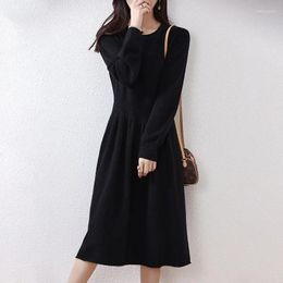 Casual Dresses 2024 Autumn/winter Pure Wool Knitted Dress For Women Bubble Sleeves Slim Fit And Effect Paired With A Coat Sweater