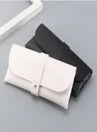 Buckle Leather Sunglasses Case Eyewear Soft Bag New Fashion Black Portable Glasses Box Package Factory Whole 170mm4151053