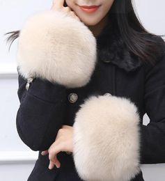 Sale Fur Cuff Warmer Womens Wristband Soft mittens y Warm Luxury Accessories One Pair Fashion Decoration For Down Coat3666860
