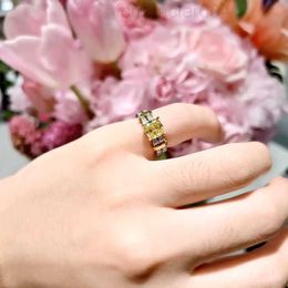 Rings Jewelry t Four Claw Ring Colored Yellow Diamond Double Row Couple Female Titanium Steel Precision Inlay JT8A