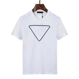 Mens T Shirts Designers Clothes Designers tShirts Round neck embroidered and printed polar style summer wear with street pure cotton