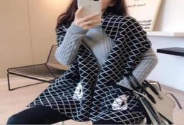 2021 Black and White Chequered women039s scarf with square pockets Soft Cashmere Luxury letter scarves winter warm long Thick s8659611