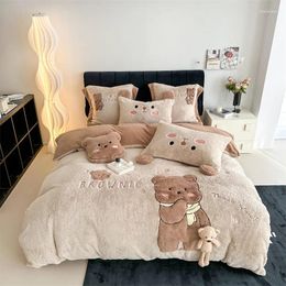 Bedding Sets Faux Fur Patch Embroidered Home Bed Linen Microfiber Set Room Decor Cover Full Quilt Duvet Sheets