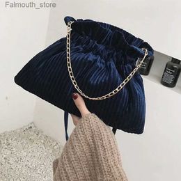 Evening Bags Corduroy Chain Messenger Bag Women's Bucket Bag Luxury Velvet Shoulder Bags Large Capacity Book Handbag Cute Crossbody Bags Q240104