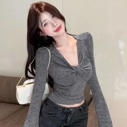 Women's T Shirts Woman Fashion Spice Girl Sexy Knotted V-neck Short Top Autumn Winter Woollen Thickened Long Sleeve Base Shirt Insid