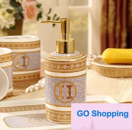 Wholesale Cross-Border Ceramic European Style Five-Piece Bathroom Set Washing Sets Bathrooms Supplies Wash Tooth Glass Suit