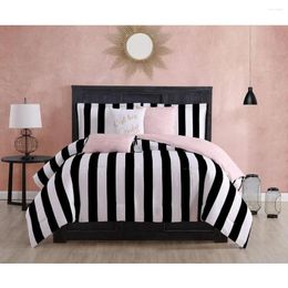 Bedding Sets King Bed Linen Set Reyna 3-Piece Ruffled Comforter With Pillow Shams Wheat Freight Free Home Textile Garden