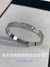 Car tiress Bracelet Womens Fashion Full Sky Star Wide Edition Light Luxury Personality Network Red Card Home Female Titanium Steel Colourless Have Original Box