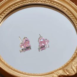 Stud Earrings S925 Silver Needle Pink Love Woman Super Flash Temperament Simple Heart Light Luxury Design Sense