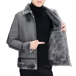 Faux Fur Plush Fleece Lined Jacket Bomber Flight Coat Men Winter Velvet Jacket Thickened Windbreaker Trucker Jacket 240103