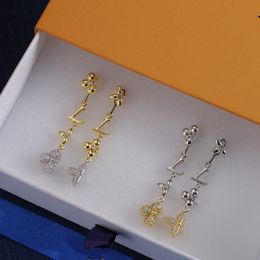With BOX Gold diamond stud earrings Titanium steel 18K love hoop earrings for women exquisite simple fashion jewelry