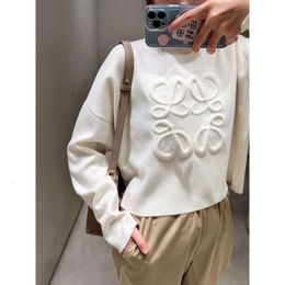 Lazy Style White Relief Pullover Wool for Women's Top Early Autumn New High-end Loose Casual Women's Sweater