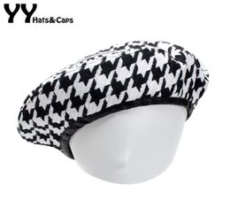 YY Autumn Berets Cap Winter Hats for Women French Houndstooth Beret Flat Cap Plaid Elegant British Style Lady Painter Bonne 18118132533