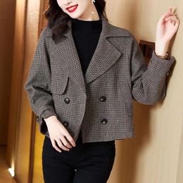 Women's Suits Crop Plaid Jacket Outerwears Short Gray Loose Clothes Coats For Women Check Luxury Chic And Elegant High Quality Blazer Woman
