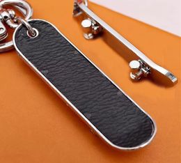 Skateboard Keychains Stainless Steel Creative Brand Keychain Brown Black Pendant Accessories with Box 949A8972973