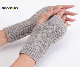 Fingerless Gloves Unisex Knitted Gloves Autumn Winter Short Fingerless Gloves Keep Warm Open Half Finger Mitten Arm Sleeve A7683658