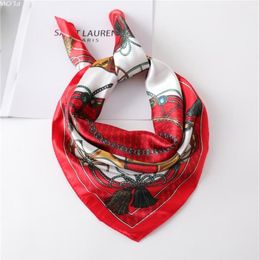 2021 Summer Silk Scarf Lady Hair Square Bag Scarves Head Wraps for Women Bandanas Shawl Female Kerchief Print Desinger Foulard2376003