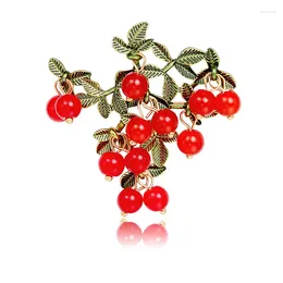 Brooches Retro Artistic Cranberry Brooch Fashion Artificial Agate Beads Pins Light Luxury Elegant Handmade Jewellery Valentine's Day Gift