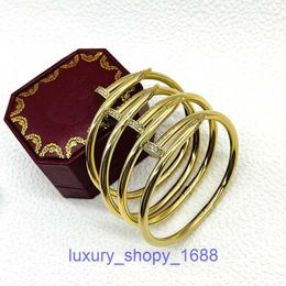 Car tiress Designer Woman Bangle Bracelet Fashion Unisex Charm Bracelets Hot selling titanium steel buckle with micro inlaid zircon nail Have Original Box