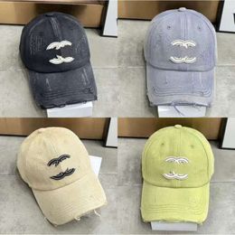 Bucket Beanie Designer Hat Winter Hats Brand CH Warm Curlywigs Cap Bonnet Mens Caps Men Women Letter CC Peaked Headgear Boys Girl Sunshade Baseball ZJYX