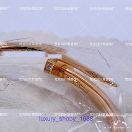 Trend fashion versatile Jewellery good nice Car tires's gold version exquisitely carved head and tail diamond nail bracelet buckle Have Original Box