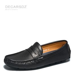 Decarsdz Loafers Shoes Men Fashion Осенняя обувь удобные мужские квартиры бренд кожа Классическая оригинальная стиль мужская повседневная обувь 240104